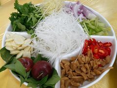 -官塘陈记鱼生·潮汕砂锅粥·牛肉火锅(潮枫路总店)