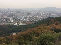 -灵岩山风景区