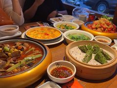 -乔街深夜食堂·小龙虾·高压锅生蚝(杭州总店)