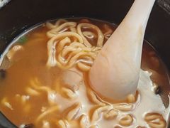 -闫家驴肉老店(华电一校店)