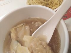 -新大咀港式茶餐厅(宝山万达店)