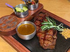 果木烤安格斯谷饲牛排-MR.ROCKY洛奇先生RESTAURANT&BAR(宝安壹方城店)