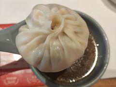 -馋三尺蟹粉小笼(人民广场店)