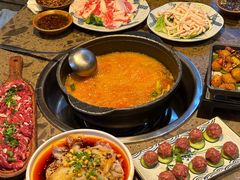 -贵厨酸汤牛肉(花果园国际中心店)
