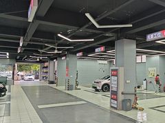 -哈贝卡汽车服务连锁(硕士路店)