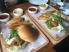 辣味炸鸡汉堡-COMMUNE幻师(上邦百汇城店)