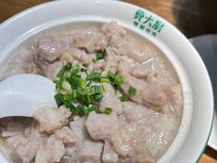 -费大厨辣椒炒肉(万家丽一店)