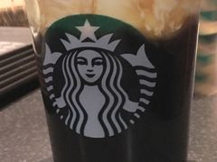 -星巴克臻选(莘庄仲盛店)