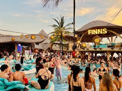 -FINNS Beach Club