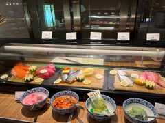 -万荟轩海鲜·粤式点心自助餐厅(蓝海风万怡酒店)