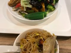 -感恩心素食馆(百世广场店)