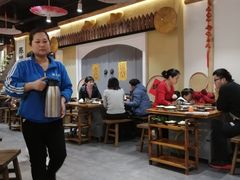 大堂-锅来乐地锅鸡(安亭店)