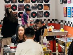 -牛华八婆麻辣烫(起源店)