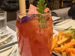 西瓜沁夏茶-洛缦音乐餐厅(工业展览馆万象城店)