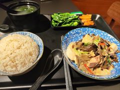 -又鸟pizza海南鸡饭(假日广场店)