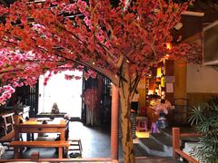 大堂-三道苗苗鱼·美蛙黄辣丁(八里店)