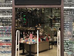 -钟书阁(群光广场店)