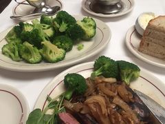 -Musso & Frank Grill