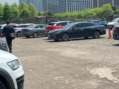 -上海市松江区泗泾医院-地面停车场