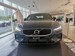 -杭州中沃沃尔沃4S店(滨江区店)