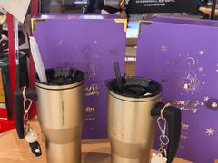 -星巴克臻选(上海合生汇1F店)