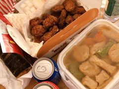 -BHC炸鸡(明洞总店)