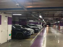 -万象城-停车场