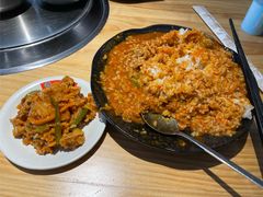 辣五花肉盖饭-土大力韩式烤肉料理(39年·和平路店)