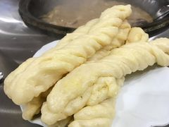 -粘豆包柴火铁锅炖