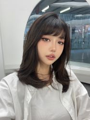 -AYO SALON