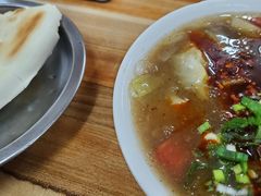 -老字号贾家肉丸糊辣汤(光明巷店)
