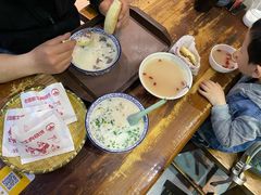 羊肉汤（多肉）-穆得·老周家牛肉烧饼(普利街店)