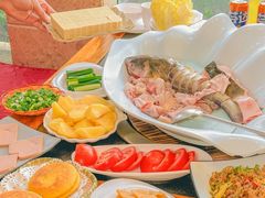 -老刘生态大鱼坊铁锅炖鱼(赛马场店)