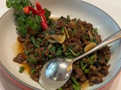 戈抛牛肉碎-荷花泰菜(东方新天地店)