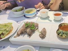 -羊巴道·国际清真餐厅·商务宴请团建·主题包厢
