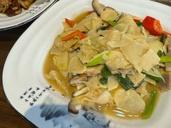 -缘来聚·徽菜名店(黄山宏村店)