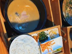 -勺子米线·云南传统小吃市集(四方街店)