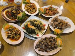 -拉威海鲜市场