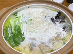 -云海肴·汽锅鸡·云南菜(天山百盛优客店)