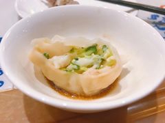 西葫芦鸡蛋水饺-东方饺子王(新奥购物中心店)