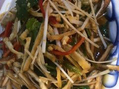 下酒豆腐丝-六福烧烤酒馆(秦隆步行街店)