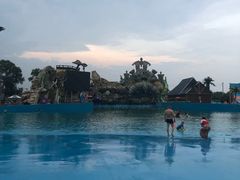 -沈阳龙润夏宫温泉水乐园