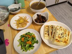 -爱月宝月嫂·育儿嫂(哈尔滨总店)