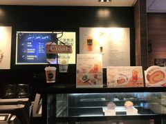 -麦当劳(汉口火车站候车室店)