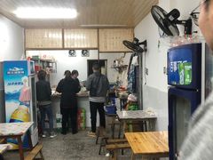 -卫卫麻辣烫(建设新村路店)