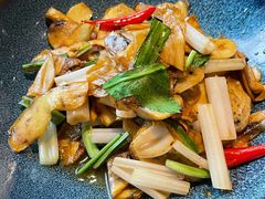 -半山腰·云南菜(侨福芳草地店)