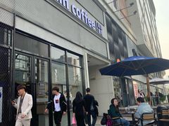 -瑞幸咖啡(巴黎春天陕西路店)