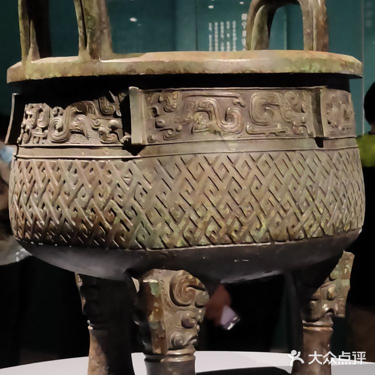 国博看展 1⃣3⃣  圆鼎之尊 当之无愧