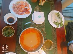 冬阴功汤底-火舞泰·泰式海鲜火锅餐厅(世纪城店)