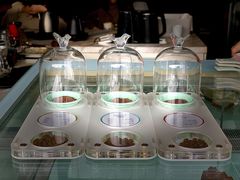 -UNI UNI(环亚凯瑟琳店)